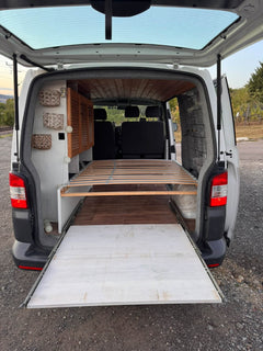 Volkswagen Transporter T5 2.0 CR TDI 140 LE – bélyegkép 8