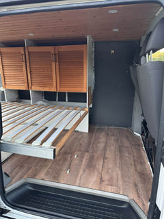 Volkswagen Transporter T5 2.0 CR TDI 140 LE – bélyegkép 12